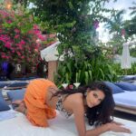 Poonam Pandey Instagram - Chilling 💋 . . . #poonampandey #hotpicture #poolside #goodvibes #fun #selflove #sexy
