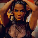 Poonam Pandey Instagram - Make ya soul smile. . . . #poonampandey #pictures #picoftheday #candid #photos #coffee