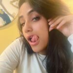Poonam Pandey Instagram - Hey!!!!! 💋 . . . #poonampandeyreal #poonampandey #selfie #cute #selfitime