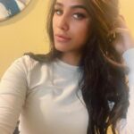 Poonam Pandey Instagram - Hey!!!!! 💋 . . . #poonampandeyreal #poonampandey #selfie #cute #selfitime