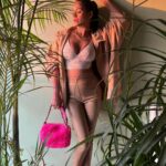 Poonam Pandey Instagram - Evening look. . . . Styled by: @shivamkotsav Hair by: @hairstylistshalinisingh