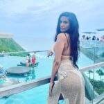 Poonam Pandey Instagram - In love .. . . With these pictures ❤️ #poonampandey #poolparty #photography #sexy #hot