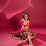 Poonam Pandey Instagram – This song ..😍
.
.
.
#poonampandey #poonampandeyreal #hot #indian #indianphotography #sexy #trendingreels #hotlook 
#photography #reelsvideo