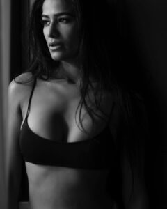 Poonam Pandey Instagram - Don’t study me, you won’t graduate. 
.
.
.
#poonampandey #hotpictures #hotpicturesoftheday #poonampandeyreal #sexy #photoshoot #photoshootoftheday📷
