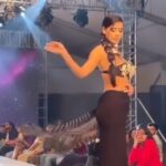 Poonam Pandey Instagram – Fashion is like eating, you shouldn’t stick to the same menu ;) 💋

walking for Rina Dhaka at Mysore fashion week FINALE as a Show Stopper .. ❤️

 @rinadhaka 
 @parulchawla9
 @parimalmehhta
 @mysorefashionweek 
 @picturenkraftofficial 
.
.
.
#reenadhaka #poonampandeyreal #mysorefashionweek 
#reenadhaka #mysore #poonampandey #saree #showstopper