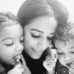 Poonam Pandey Instagram – With my girls …Netra & Aarya ❤️
My angels 👼 
#loveyougirls #pretty #love #heaven 
#life #brotherlove #ppfans