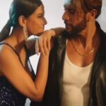Poonam Pandey Instagram - SONG OUT NOW..... Link bio #terejismse @poonampandeyreal @shivamsharmatic