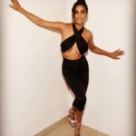 Poonam Pandey Instagram - Classy is the original black …💋
