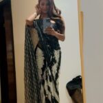 Poonam Pandey Instagram - How do I look?