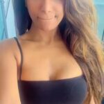 Poonam Pandey Instagram - What should I wear?