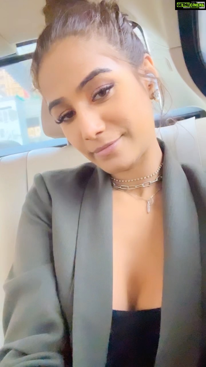 Poonam Pandey Instagram - Back to work! 💋