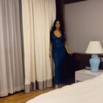 Poonam Pandey Instagram – Night vibe…✨
.
.
#poonampandey #pplovers 
#ppfans #night #gorgeous #fun 
#blue #dress