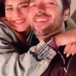 Poonam Preet Bhatia Instagram - यू आर मोर देन जस्ट माय आर्म कैंडी, यू आर माय शुगर रश 🤪 @sanjaygagnaniofficial 🫶🏻🫶🏻😘 #myforever #rideordielove #babyboo #couplewhopartytogether #newyear2023