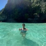 Poonam Preet Bhatia Instagram - The Sea ! The Sea ! The open Sea ! The Blue , The Fresh, The ever free 🌊 #swimminginthesea #nomoreaquaphobia #exploringthesea #thebluesea 🐠