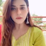 Poonam Preet Bhatia Instagram - Le dasso 🤪 koi ni hun kardo tareef je ni kitti 🤣🤣🤣 #justforfun #punjabi #punjabiswag