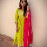 Poonam Preet Bhatia Instagram – Thought I’d add little colour to ya feed 💁🏻‍♀️ ✨✨ Happy Diwali 🪔 love, light prosperity to all 🫶🏻

Outfit – @bunaai 

#happydiwali  #festivewear #diwaligifts #celebration #festivaloflights