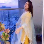 Poonam Preet Bhatia Instagram - गुफ़्तगू तुझसे कभी, यूँ भी कर लेते है हम ही कह देते है, हम ही सुन लेते है! 💛 💛 💛 Outfit - @shopruzhan ( order your favourite festive look now! ) #festivewear #festivevibes #dussehra #pujaready #navratri
