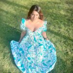 Poonam Preet Bhatia Instagram - When sunset is your favourite filter🌅 💚 💚 💚 #sunsetlover #sunkissed #shinebright 🌼 📸 @karamrajpal 🫶🏻