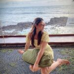 Poonam Preet Bhatia Instagram - Sun , sea , the sand & Me 🌊🌈 🔆 💛 #mentallyonvacation ##sunseasand 🫠 Pisco by the beach