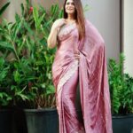 Poonam Preet Bhatia Instagram - Proper patola with desi swag 🌺🌺 #sareenotsorry #sareelove #indianwear Outfit: @jigarmaliofficial Styling: @stylekarmaa 📸: @shadank_photography MUA - yours truly 🫠