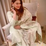 Poonam Preet Bhatia Instagram - Peeraan nu main seene laavaan Te main hasdi jaavaan ❤️‍🩹 #bezarkhayalonmein #diljhoome Earrings by - @shrushti_216 Outfit by my mom - @paramjeet2157 ❤️