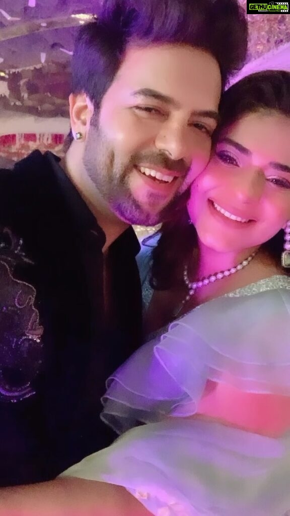 Poonam Preet Bhatia Instagram - Just Our random things ♥️ @sanjaygagnaniofficial #youandmeforever #poonjay #pyaar #thisisus P.s - this is one of my favourite song 🤩🤩🤩