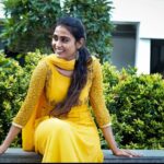 Poornima Ravi Instagram - Life is a green Madness! Pc: @hari_dop . . . . #green #yellow #love #poornimaravi