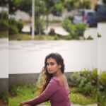 Poornima Ravi Instagram - Just 'cause there's snow on the roof doesn't mean there's not a fire inside Photographed by @raghul_raghupathy Assist: @aruneashwar_photography MUAH: @viyahairandmakeup . . . . . . . . . . #poornimaravi #araathi #swag #sunglasses #salwarkameez #love #fashion
