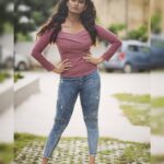 Poornima Ravi Instagram - Playing dress up begins at age 5 & never truly Ends! Photographed by @raghul_raghupathy Assist: @aruneashwar_photography MUAH: @viyahairandmakeup . . . . . . . . . . #poornimaravi #araathi #swag #sunglasses #salwarkameez #love #fashion