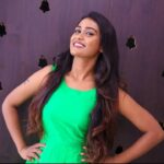 Poornima Ravi Instagram - That eeeee moment!! 😁 Pc: @ajith_kumar_ist . . . . . . . . . #poornimaravi #araathi #green #photography #fashionphotography #fashion #click #actress #love