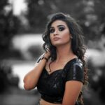 Poornima Ravi Instagram - முப்பொழுதும் உன் கற்பனையில்! Pc: @raghul_raghupathy , @gk_.photography._ Mua: @b3bridalstudio Retouch @viewsbymanig #poornimaravi