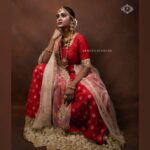 Poornima Ravi Instagram – Costume: @uttara_trulyurs
Makeup: @beenusartistry
Photography: @kishore_frederick
Jewellery: @new_ideas_fashions
Location: @delo_studios