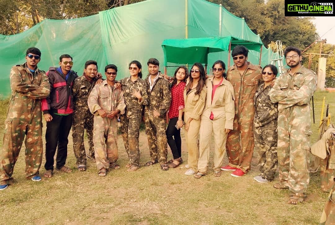 Poornima Ravi Instagram - Paint ball! 💖❤️💖 #yelagiri #thegame