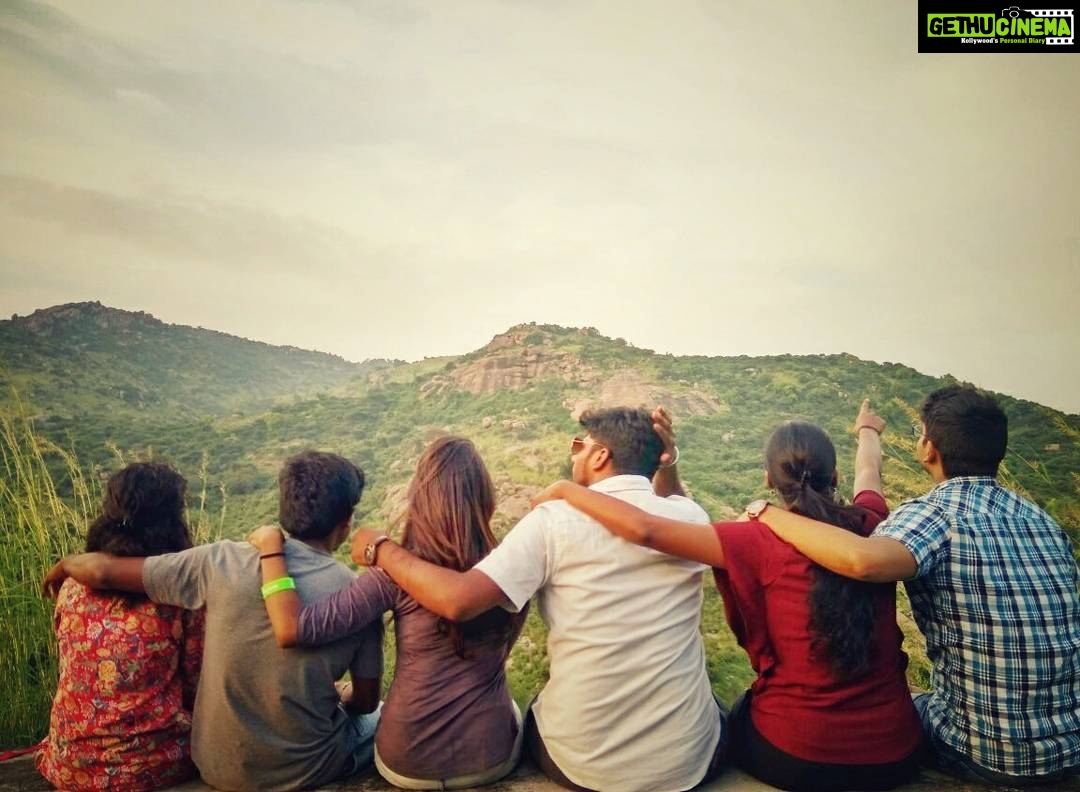 Poornima Ravi Instagram - F.R.I.E.N.D.S ❤️