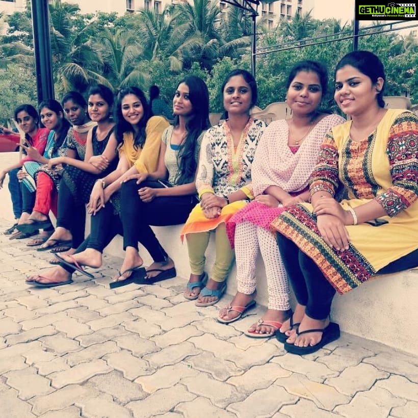Poornima Ravi Instagram - Machaaa!! Happy birthday!! @indhuja_official !! Miss our crazy times together. Happy to see ur success onscreen! Apdiyae andha treatuu!! ❤️
