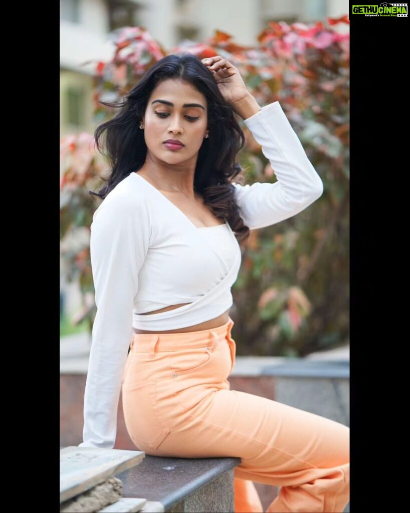 Poornima Ravi Instagram - Confidence Is True Beauty PC: @abi_advik