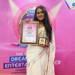 Poornima Ravi Instagram - Thank you so much @radiocitytamil_ for the honourable award ❤️ #araathi #poornimaravi #radiocity
