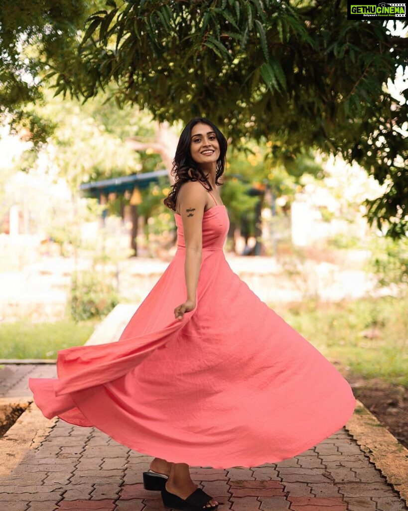 Poornima Ravi Instagram - In a world full of trends, I'll always choose happiness and a fabulous dress. ✨👗 Pc: @bricabrac.in Outfit & Styling: @swethaindiranstylist