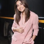 Prajakta Koli Instagram - 🐷 …. Makeup by @madhuradeokute Hair by @sujata_1810 Styled by @aakrutisejpal 📷 by @lordaritra …. Outfit by @savlamba @ascend.rohank Jewellery by @inezeofficial