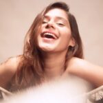 Pranati Rai Prakash Instagram - Life’s been about self expression. Since it’s my birthday, here’s sharing one of my self compositions, a song I wrote in 2018, Dec… Was lovely collaborating with @varundhabe on this one. Thank you @aman_moroney , hoping to complete this soon! 🤍 It’s called ‘Attrangi Kahani’. Shot by - @vedantpandyaofficial Edited by - @shoobytheexplorer #pranatiraiprakash