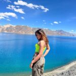Pranati Rai Prakash Instagram - Sublime ✨🤍 #wanderlust #traveldiaries #incredibleindia Pangong Tso