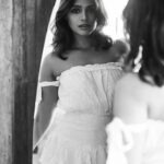 Pranati Rai Prakash Instagram - When I look into the mirror, I want to feel good about the person I’m becoming! :) Captured by @shotbynuno 🤍