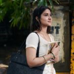 Pranutan Bahl Instagram - 📖✨💛 @tarunchouhan_ph