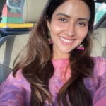 Pranutan Bahl Instagram – go the extra (s)mile 💙