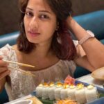 Priya Marathe Instagram - Sushi indulgence.. @rutujanatu @uncleanky thnku fr this soul satisfying lip smacking meal.. 😋🤩🤗❤️😘 @hana.asiankitchen thank u soo much fr such lovely food..