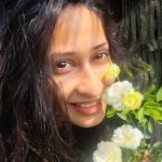 Priya Marathe Instagram - 🌹🌻🌷🌺 #lovefrflowers