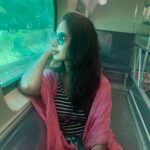 Priya Marathe Instagram - Chicago Metro with mitron.. Pc @petherahul