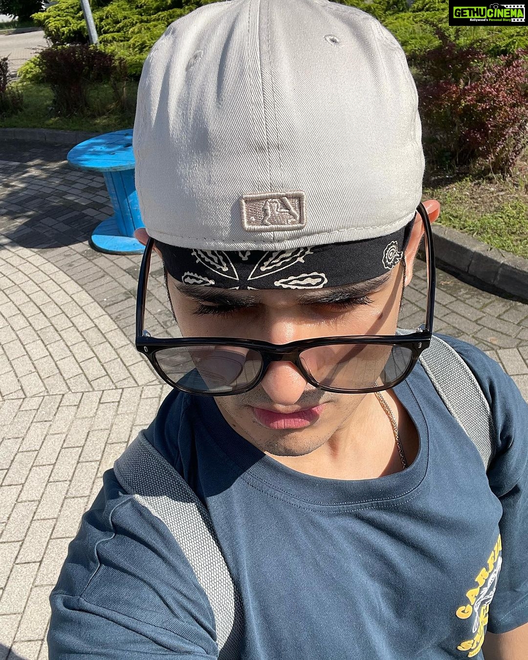 Priyank Sharma - 66.4K Likes - On birthdays we work harder….
Nope.
HARDEST BABY !