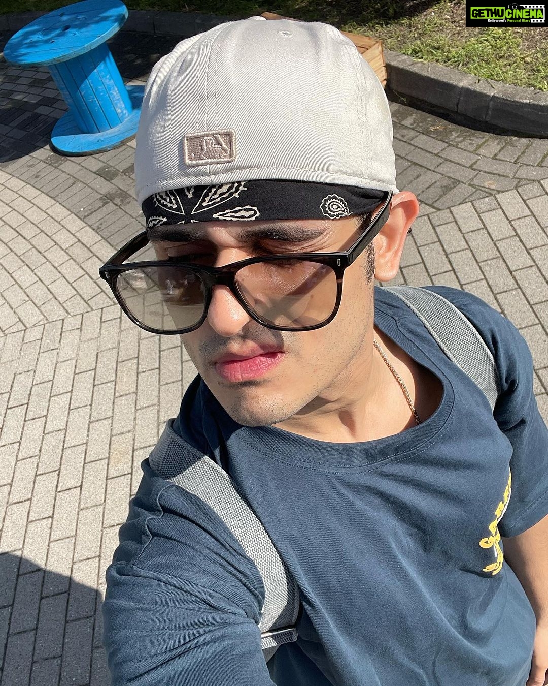 Priyank Sharma - 66.4K Likes - On birthdays we work harder….
Nope.
HARDEST BABY !