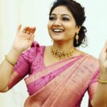 Priyanka Nalkari Instagram - #happyvinayakachaturthi2023 🐘🐀🌸 Saree @eisbera_fashion_studio_ ❤️